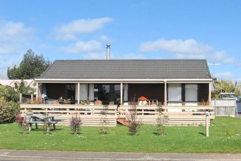 Photo of property in 24a Sarah Avenue, Whitianga, 3510