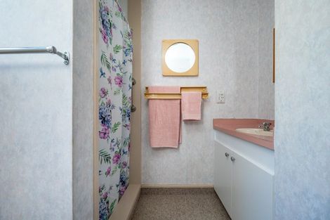 Photo of property in 8 Padfield Place, Havelock North, 4130