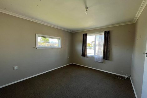 Photo of property in 122 Tiro Tiro Road, Levin, 5510