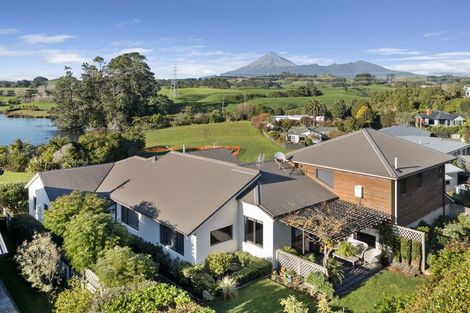 Photo of property in 4 Kororako Grove, Whalers Gate, New Plymouth, 4310