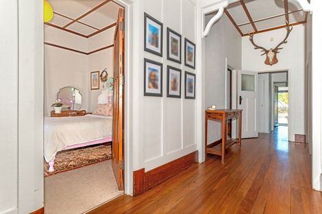 Photo of property in 129 Iranui Road, Inner Kaiti, Gisborne, 4010
