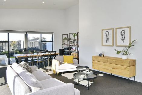 Photo of property in 33 Highgate Drive, Rangiora, 7400