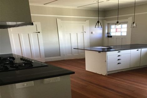 Photo of property in 3185 Great North Road, New Lynn, Auckland, 0600