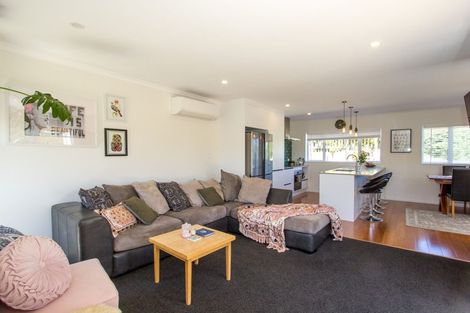 Photo of property in 36 Trelawny Terrace, Grenada Village, Wellington, 6037