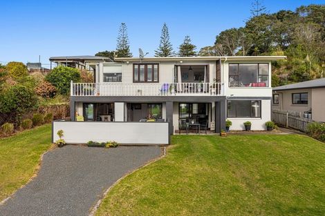 Photo of property in 256 Pohutukawa Avenue, Ohope, 3121