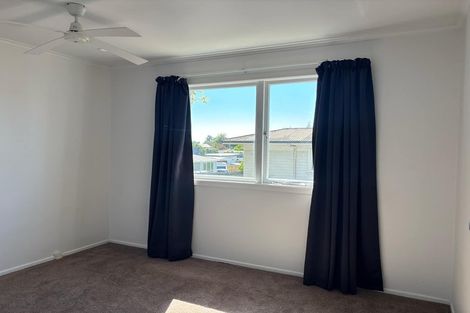 Photo of property in 8 Wanaka Place, Glenview, Hamilton, 3206