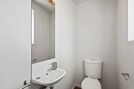 Photo of property in 2/19 Cameron Street, Sydenham, Christchurch, 8023