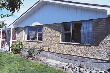 Photo of property in 25 Arawhata Road, Paraparaumu, 5032
