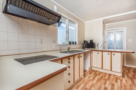 Photo of property in 39a Harrington Road, Henderson, Auckland, 0610