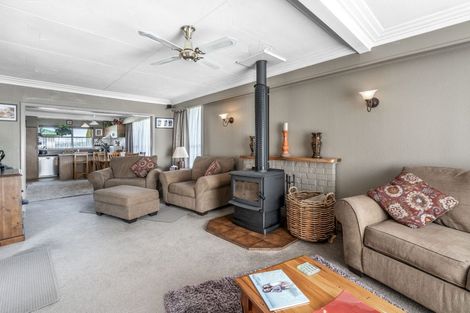 Photo of property in 77 Regent Street, Newfield, Invercargill, 9812
