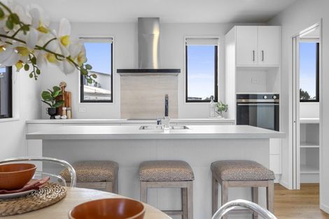 Photo of property in 3 Livingstone Place, Rangiora, 7400