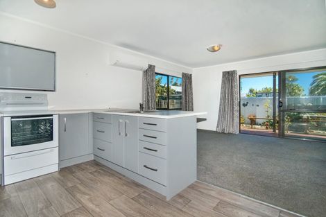 Photo of property in 9 Derby Street, Westport, 7825