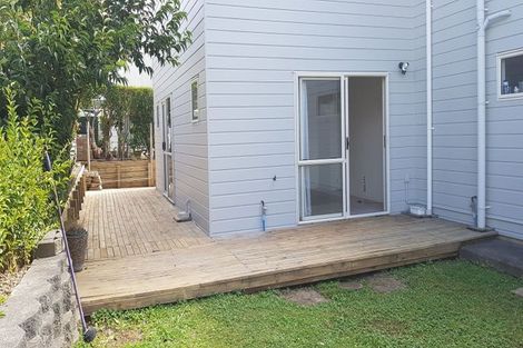 Photo of property in 16 Kauri Glen Road, Northcote, Auckland, 0627