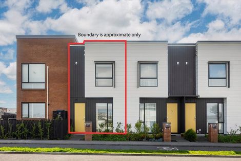 Photo of property in 4/1 Scott Road, Hobsonville, Auckland, 0616