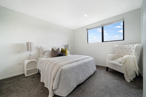 Photo of property in 3/137 View Road, Sunnyvale, Auckland, 0612
