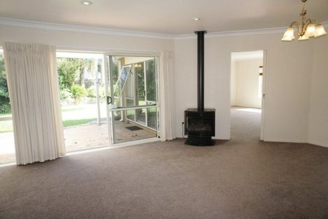 Photo of property in 69 Landing Drive, Albany, Auckland, 0632