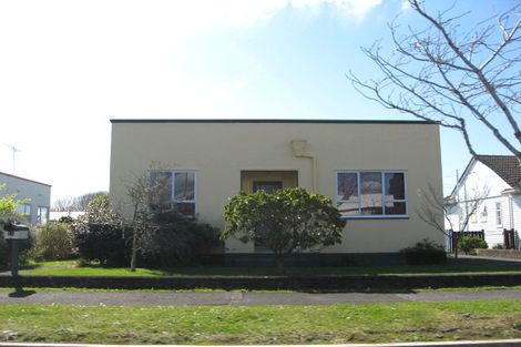 Photo of property in 11 Exeter Street, Brooklands, New Plymouth, 4310