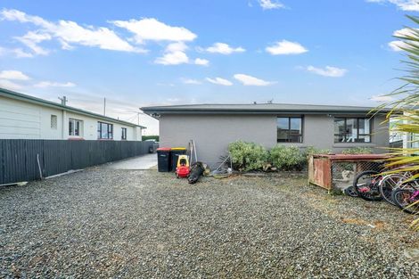 Photo of property in 8 Mackenzie Street, Winton, 9720