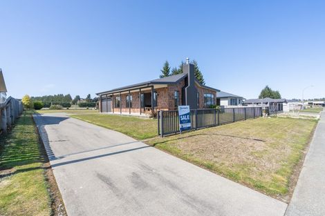 Photo of property in 59 Orbell Crescent, Te Anau, 9679