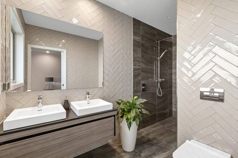 Photo of property in 19 Mike Smith Drive, Cambridge, 3434