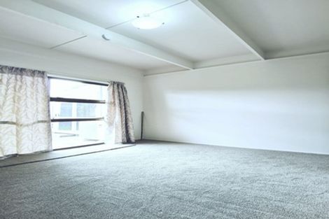 Photo of property in 2/39 Rathgar Road, Henderson, Auckland, 0610