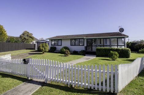 Photo of property in 9 Walmsley Crescent, Paeroa, 3600