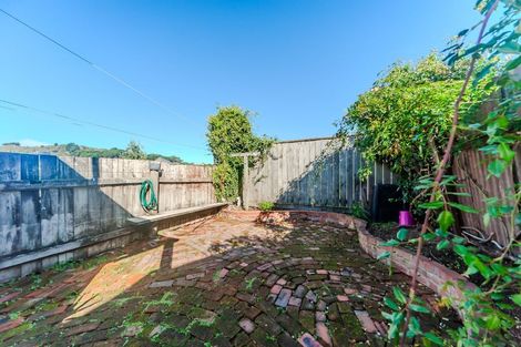Photo of property in 25 Douglas Street, Mount Cook, Wellington, 6021