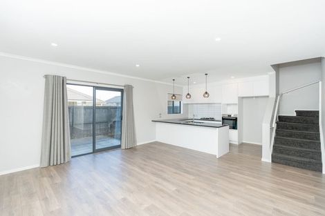 Photo of property in 10/15u Onukutara Place, Huntington, Hamilton, 3281