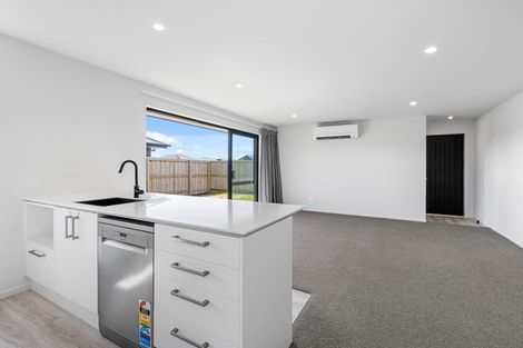 Photo of property in 61 Northmoor Boulevard, Rolleston, 7615