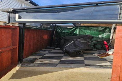 Photo of property in 75a Andrew Road, Howick, Auckland, 2010