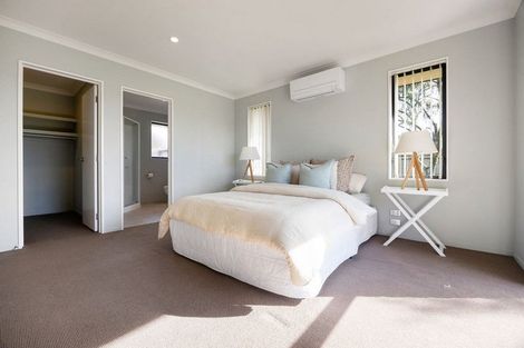 Photo of property in 18 Saffron Street, Cambridge, 3434