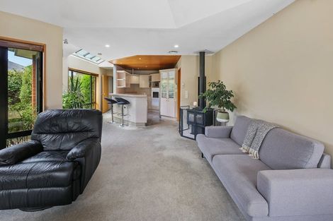 Photo of property in 113 Avonhead Road, Avonhead, Christchurch, 8042