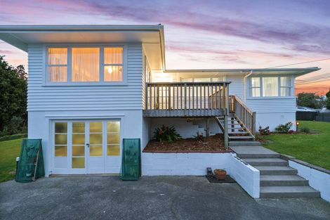 Photo of property in 7 Helena Street, Massey, Auckland, 0614