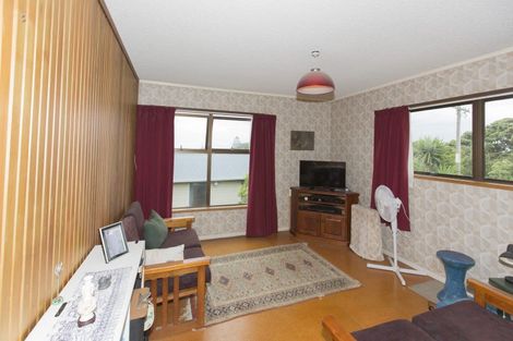 Photo of property in 11 Ripiro Drive, Baylys Beach, Dargaville, 0377