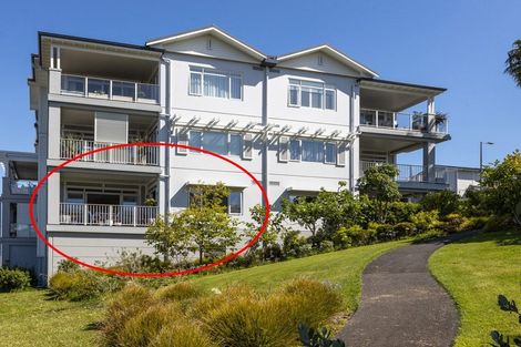 Photo of property in 76 Landmark Terrace, Orewa, 0931