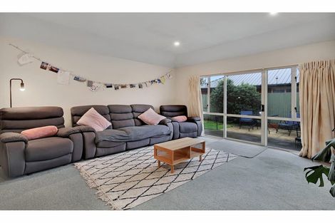 Photo of property in 95 Vagues Road, Northcote, Christchurch, 8052