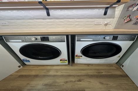 Photo of property in 2/62 South Karori Road, Karori, Wellington, 6012