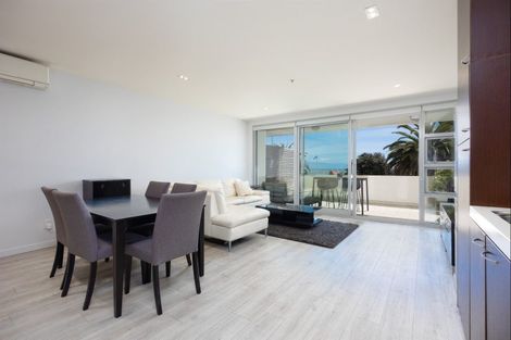 Photo of property in Latitude 41, 13/269 Wakefield Quay, Stepneyville, Nelson, 7010