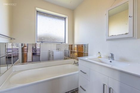 Photo of property in 9 Cornet Lane, Aranui, Christchurch, 8061
