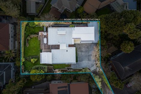 Photo of property in 16 Prestige Place, Castor Bay, Auckland, 0620