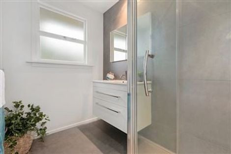 Photo of property in 2/37 Lochee Road, Upper Riccarton, Christchurch, 8041