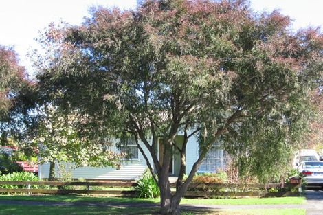 Photo of property in 29 Minaret Drive, Bucklands Beach, Auckland, 2014