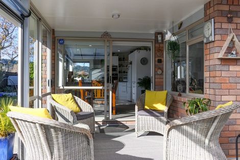 Photo of property in 19 Edgewater Grove, Whakatane, 3120