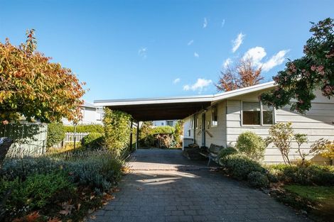 Photo of property in 1 Hunter Crescent, Wanaka, 9305