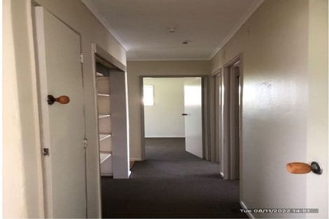 Photo of property in 9b Milne Street, Hunterville, 4730