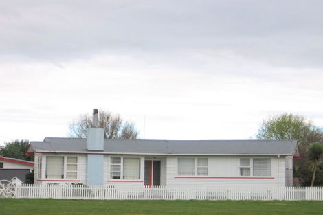 Photo of property in 64 Union Street, Foxton, 4814