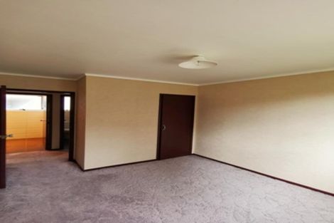 Photo of property in 3 Ciprian Place, Henderson, Auckland, 0612