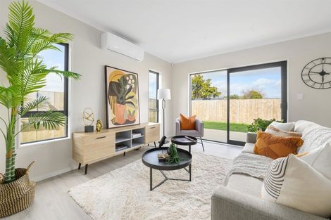 Photo of property in 137u2 Avalon Drive, Nawton, Hamilton, 3200