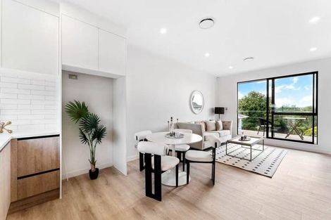 Photo of property in 7/12 Statesman Street, Henderson, Auckland, 0612