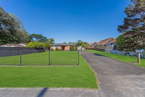 Photo of property in 341 Great South Road, Papakura, 2110
